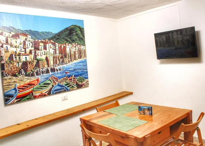 Gerani House 펜션 *